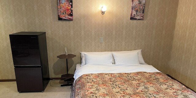 ペンション バルミー