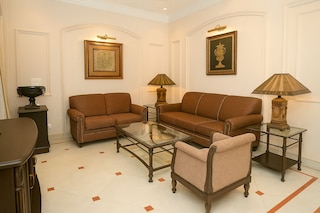 ニヴァーサ アパートメント by Jadecaps