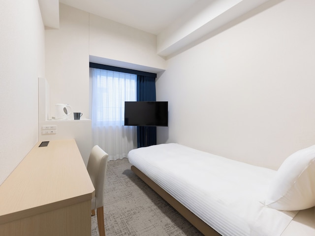 BRACKETS HOTEL Osaka Hommachi