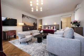 パラディアン ホテル