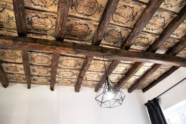 カスタ ディーバ ラグジュアリー アパートメンツ