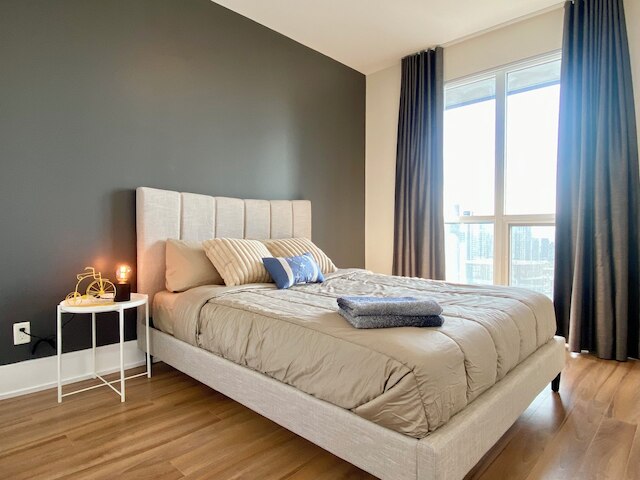 シック アーバン ゲートウェイ イン トロント