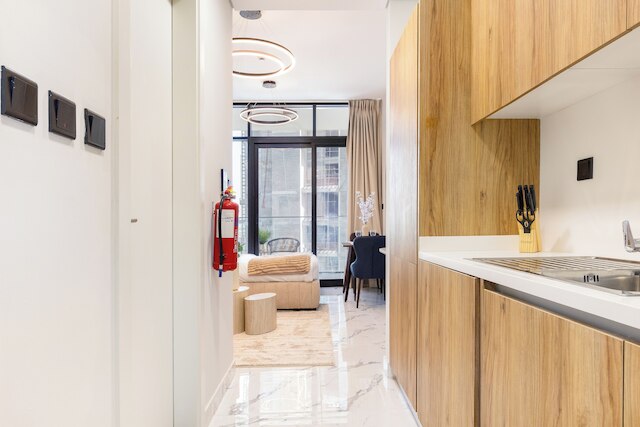 ブルームフィールド スタイリッシュ スタジオ アル マリヤ