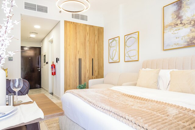 ブルームフィールド スタイリッシュ スタジオ アル マリヤ