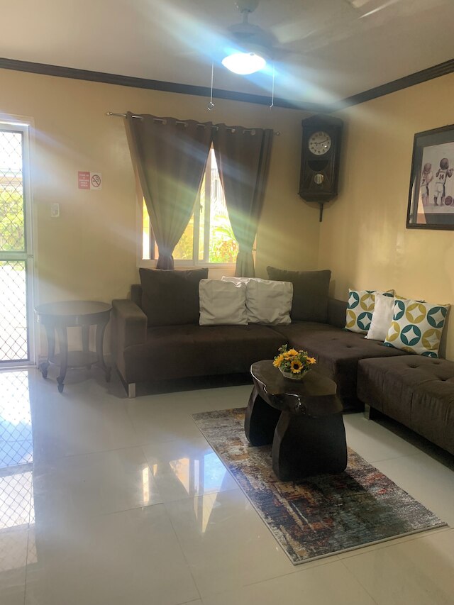 ヌーナンズ アパーテル