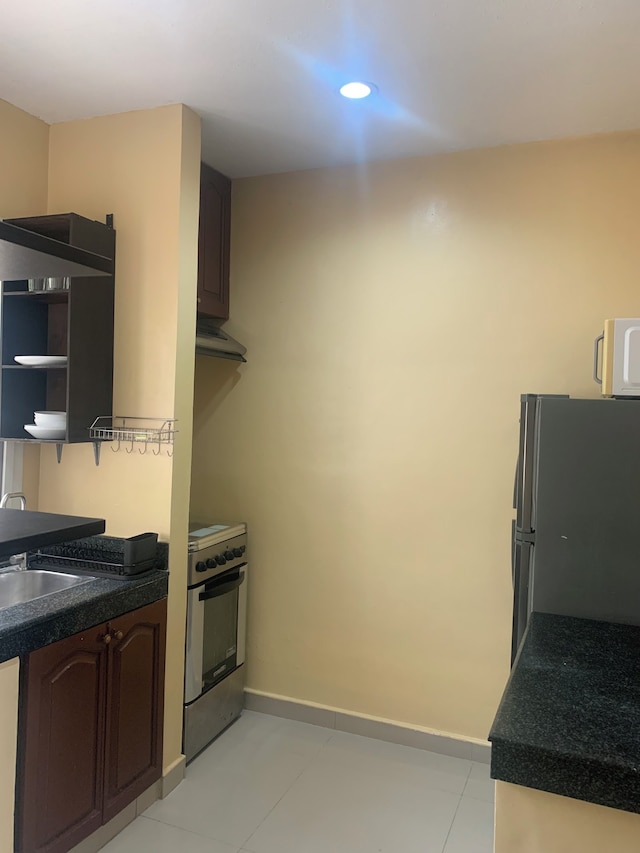 ヌーナンズ アパーテル