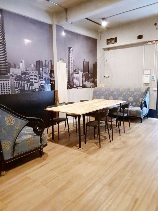 GO INN シーロム ロード - BTS セント ルイス