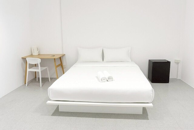 ミトル イン スクンビット 2 - BTS ナナ