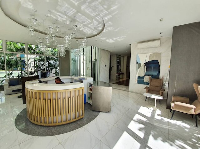 カサラ T1-4k アーバン ステイケーション