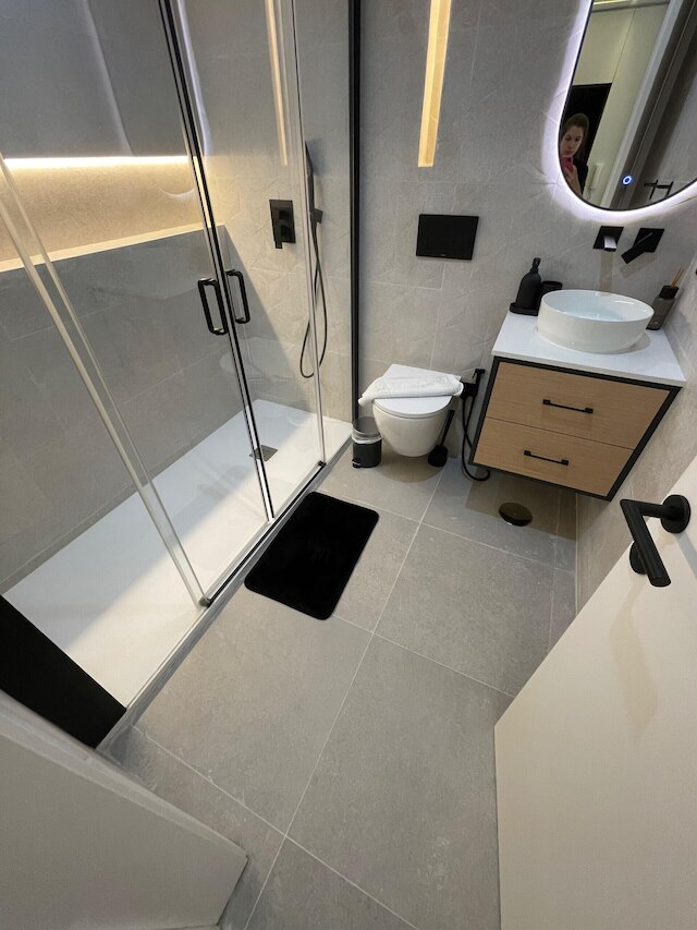 ダウンタウン プレミアム ウィズ バルコニー by Vacationy