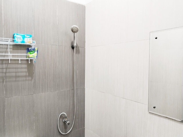 コロンバス ホーミー シャリア