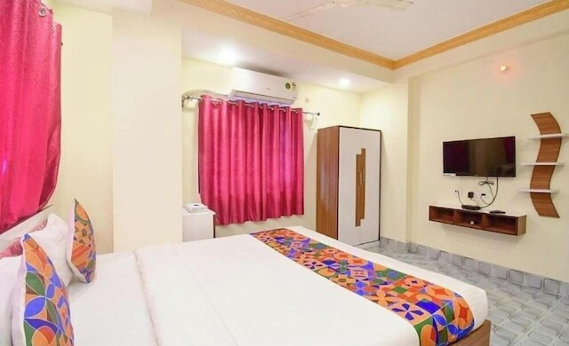 ホテル ニュー オム シャンティ インターナショナル