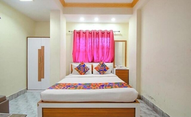 ホテル ニュー オム シャンティ インターナショナル