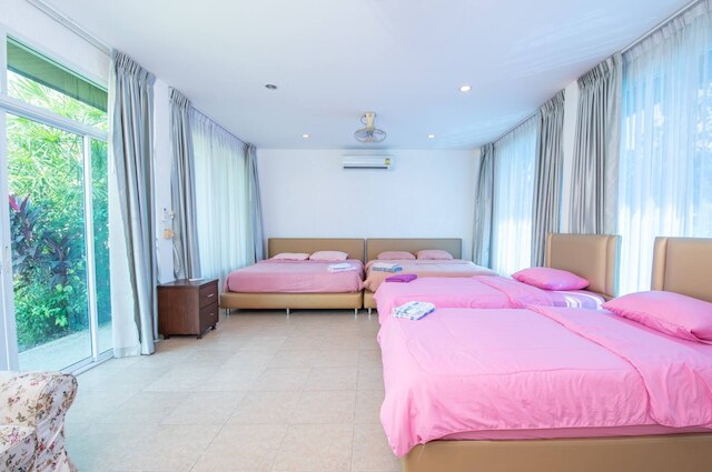 プール ヴィラ フォー ファミリーズ アンド パーティー