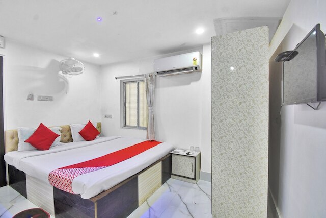 ホテル パレス - ニア ルビー ホスピタル