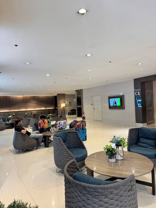 リラックス イン パサイ シティズ ベスト ケプト シークレット - スペーシャス コンド ウィズ ガーデン ビュー