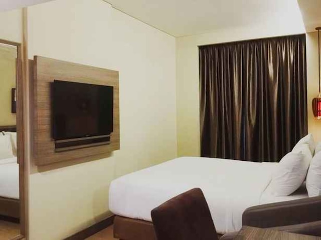 カスペラ スイーツ ホテル ケマヨラン