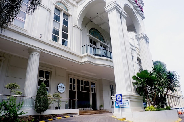 カスペラ スイーツ ホテル ケマヨラン