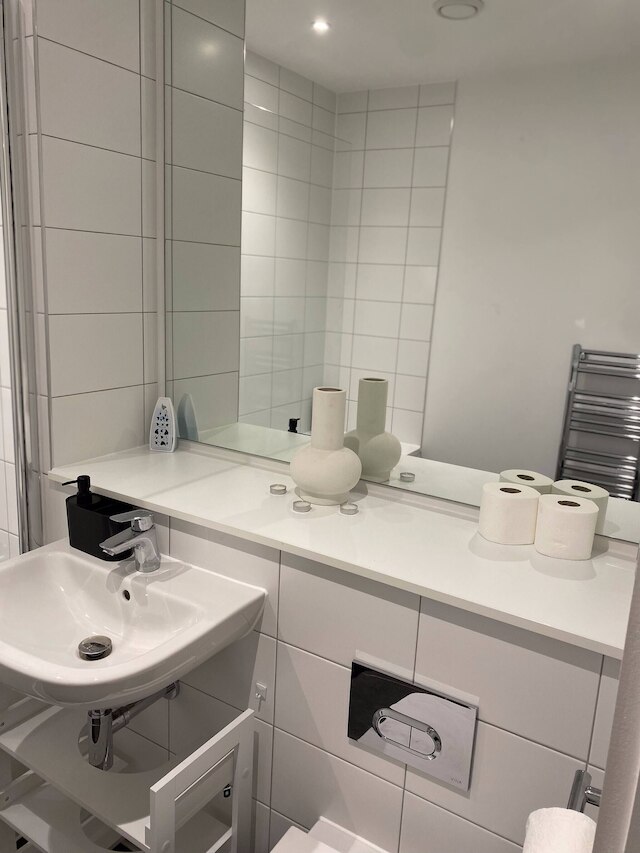 レイクサイド - セントラル アパートメント - フリー パーキング - シネマ ルーム