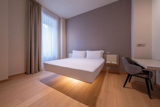 オリアナ ホメル ミラノ