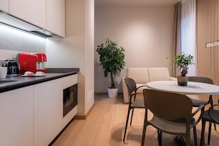 オリアナ ホメル ミラノ