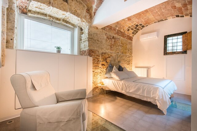 スタイリッシュ ホーム イン フロント オブ カーサ プロフェッサ