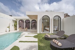 ヴィラ サエ 55 ウルワツ