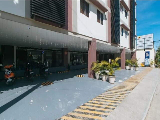 レオンシアズ アパーテル