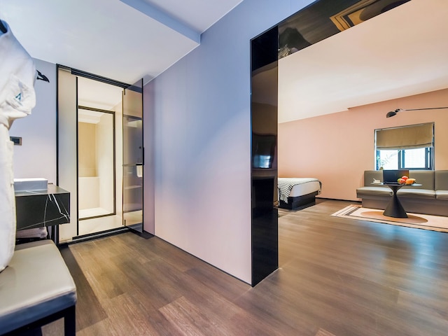 Enji M Hotel-Jiefangbei Hongyadong