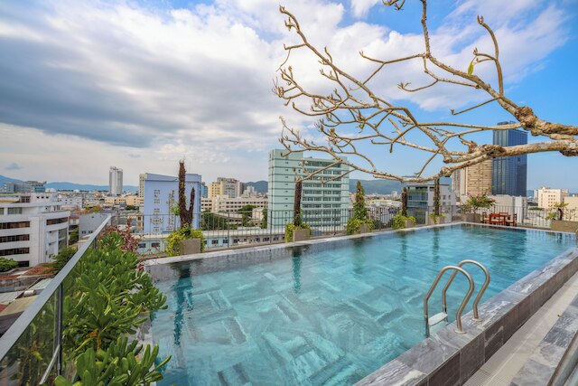 バーナル ホテル & アパートメント オフィス