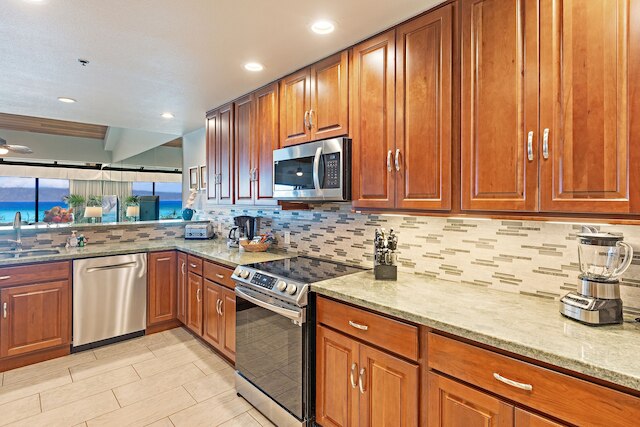 サンズ オブ カハナ 281 2ベッド/2バス ペントハウス 1 ベッドルーム コンド