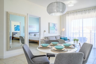 4862 ケイビュー アベニュー #408