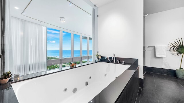 ラグジュアリー バケーション レンタルズ アット ザ セタイ by LRMB