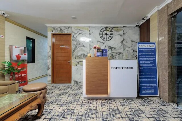 ホテル ティガ エル シャリア カラワン