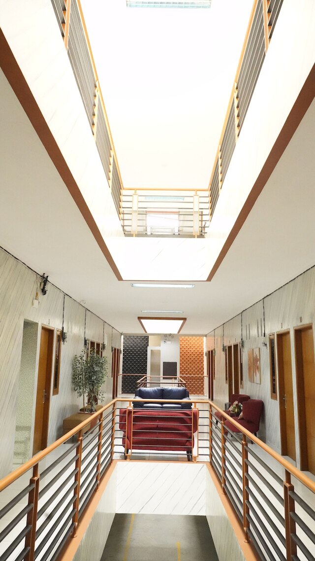 ホテル ティガ エル シャリア カラワン