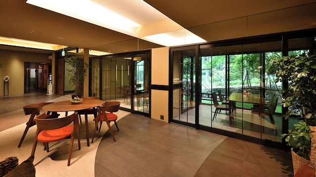 四万温泉 鹿覗きの湯つるや