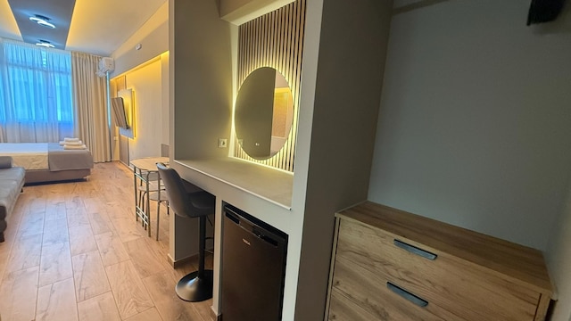 モナスティラキ 303 スーパーホスト ハブ