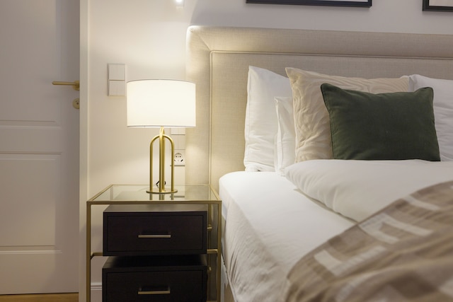 ラファエル カイザー - シグネチャー アパートメンツ