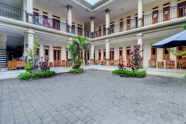 ホテル オ バリ ニア ビーチウォーク ショッピング センター フォーマリー バジェット ドア レギャン イン