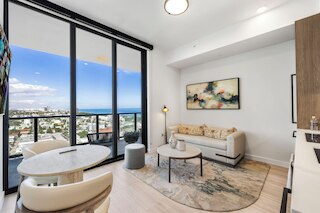 ラグジュアリー コンドス ニア マイアミ ビーチ