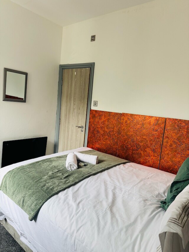 エイペックス ルームズ アット パーク シティ