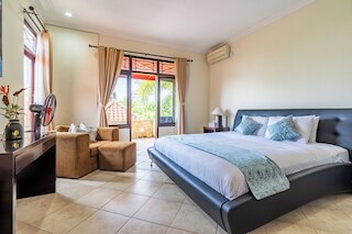 バルコニーズ ヴィラ