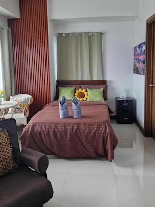 スペーシャス スタジオ ユニット ウィズ バルコニー アンド シービュー