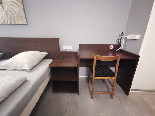 アパート オテル ラ ディフェンス