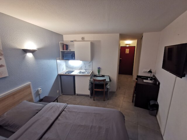 アパート オテル ラ ディフェンス