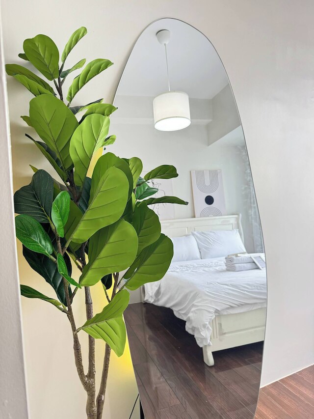 エンタイア プレイス イン セントラル マカティ