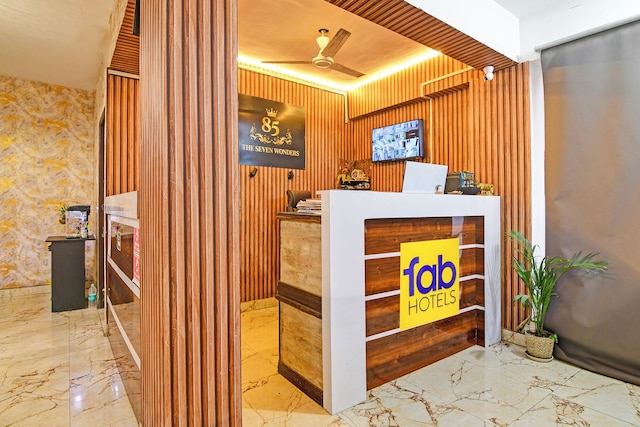 ファブホテル 85 ザ セブン ワンダーズ