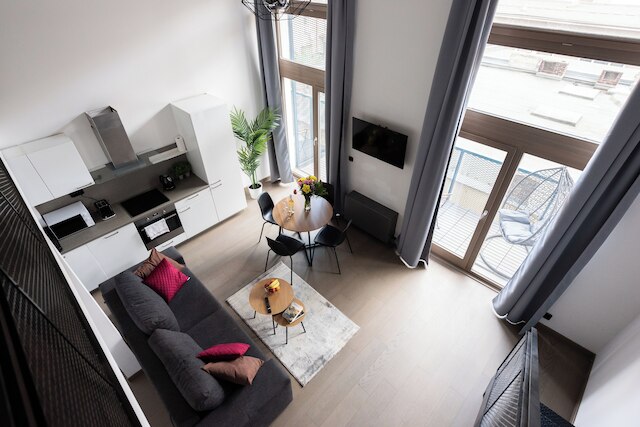 コージー アパートメント オン クリジーコヴァ