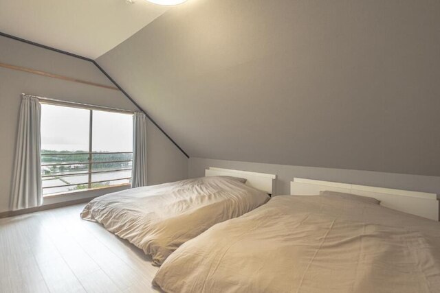 洞爺湖の神と中島