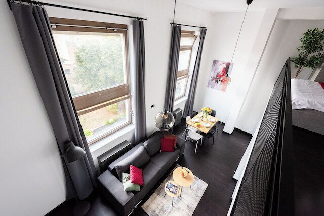 スタイリッシュ アパートメンツ ニア センター